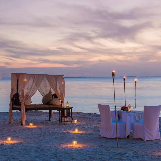 Zanzibar Sunset & Coastal Retreat